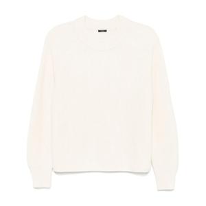 Вязаный свитер