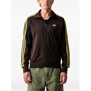 Спортивная куртка с вышитым логотипом и полосками