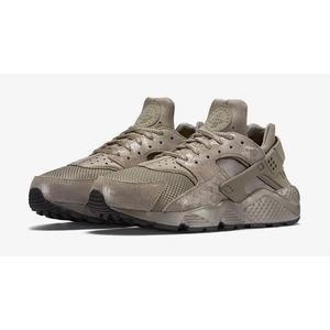 Беговые кроссовки Lifestyle Nike Wmns Air Huarache Run Prm 'Burned Metallic'